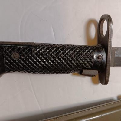 Military Issued U.S.A - U.S. Army M8A1 Bayonet, with Scabbard and nylon storage case.