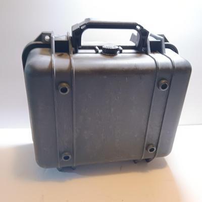 Hard sided pistol case