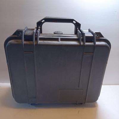 Hard sided pistol case