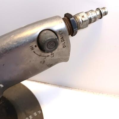 Chicago Pneumatic CP 778 high speed sander