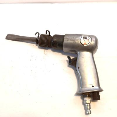 Pneumatic air hammer