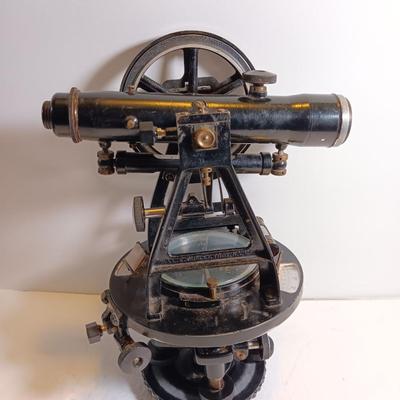 Antique W & L. E. Gurley Engineering Instrument Surveyors Precise Transit 132-F with original wooden Box