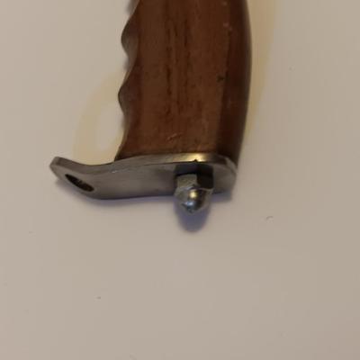 Pakistan Stainless marked Lion printed on blade -wooden handled Piggyback hunting knife set.