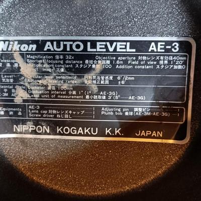 Nikon Auto Level AE-3 with box