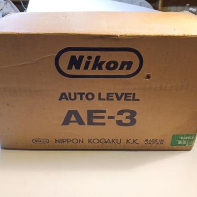 Nikon Auto Level AE-3 with box