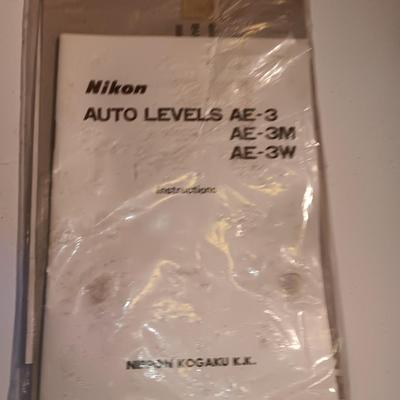 Nikon Auto Level AE-3 with box