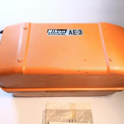 Nikon Auto Level AE-3 with box