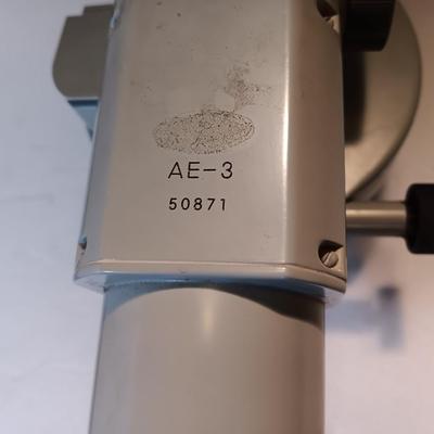 Nikon Auto Level AE-3 with box