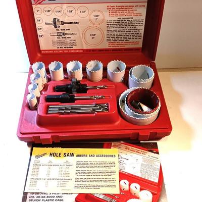 Milwaukee 17-piece suer-tough Bi-metal 4/6 Hole saw kit