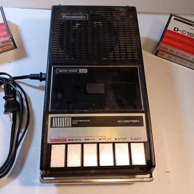 Matsushita Electric tape player / tape recorder portable with cassettes