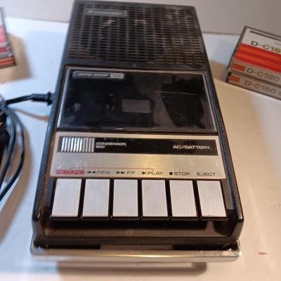 Matsushita Electric tape player / tape recorder portable with cassettes
