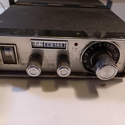 Two VINTAGE CB Radios Midland Pace model with microphones