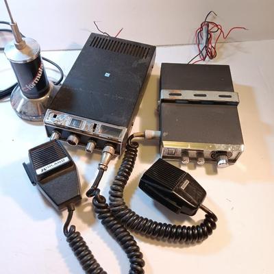 Two VINTAGE CB Radios Midland Pace model with microphones
