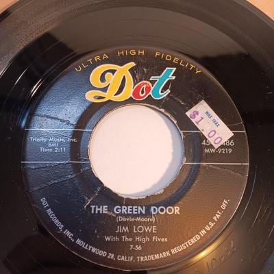 Vinyl albums 45's record - LOBO - Steve Lawrence - Jim Lowe - Gerry & the pacemakers