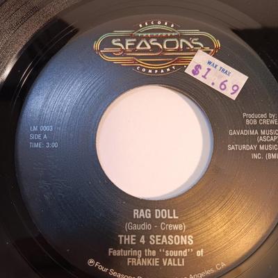 Vinyl albums 45's record - The Essex - Dan Fogelberg - Frankie Valli and more