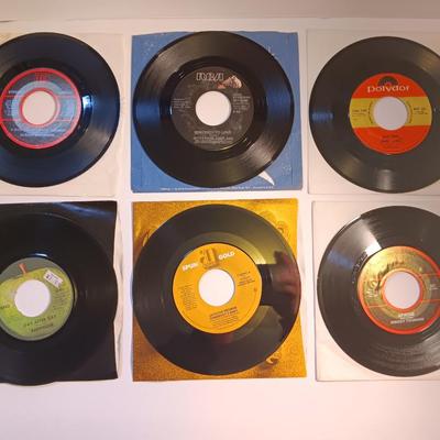 Vinyl albums 45's record - Jefferson Airplane - Jimmy Jones - Jackson Browne - Badfinger and more