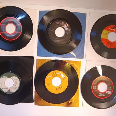 Vinyl albums 45's record - Jefferson Airplane - Jimmy Jones - Jackson Browne - Badfinger and more