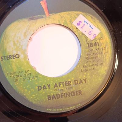 Vinyl albums 45's record - Jefferson Airplane - Jimmy Jones - Jackson Browne - Badfinger and more