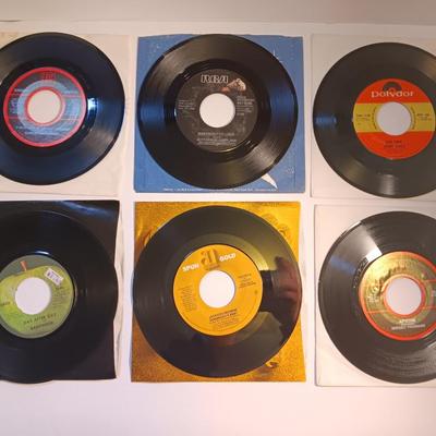 Vinyl albums 45's record - Jefferson Airplane - Jimmy Jones - Jackson Browne - Badfinger and more