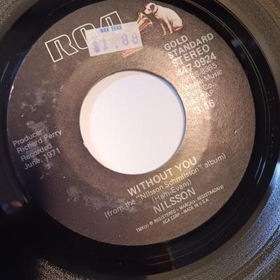 Vinyl albums 45's record - Frank Mills - Jaye Morgan - Nilsson and more