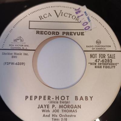 Vinyl albums 45's record - Frank Mills - Jaye Morgan - Nilsson and more