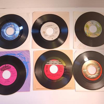 Vinyl albums 45's record - Sammy Salvo - Linda Scott - The shepherd sisters - Paul Simon and more