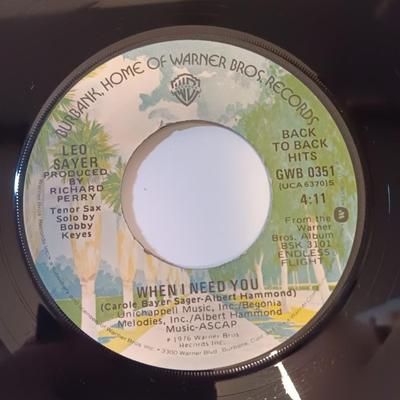 Vinyl albums 45's record - Sammy Salvo - Linda Scott - The shepherd sisters - Paul Simon and more
