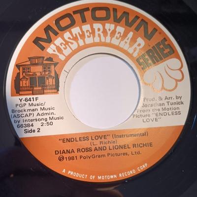 Vinyl albums 45's record -The Tokens - Diana Ross - Slave - Matthew Wilder - Doris Troy and more