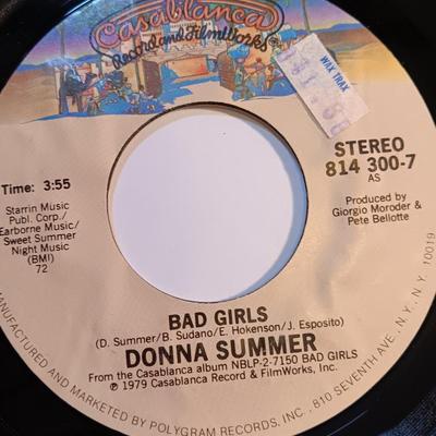 Vinyl albums 45's record -Donna summers - Bette Midler - Mac Davis