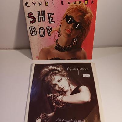 Vinyl albums 45's record - Cindy Lauper - She bop & All through the night