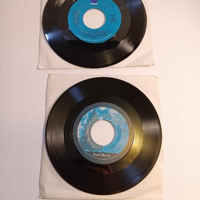 Vinyl albums 45's record - Creedence Clearwater Revival & Chicago