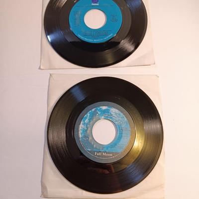 Vinyl albums 45's record - Creedence Clearwater Revival & Chicago