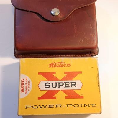 Vintage Leather Hunter ammo case with Western Super X power-point 375 H& H Magnum Ammunition