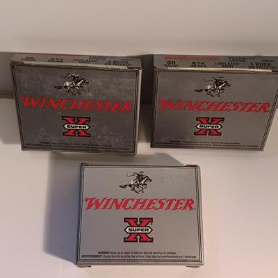 Winchester Buckshot loads 20 GA. Unplated Shot 15 Shells