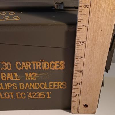 Military issued 192 CAL 30 Cartridges Ball M2 in 8RD Clips Bandoleers LOT LC 42351 Ammunition chest