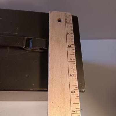 Green metal ammunition chest with no stencil