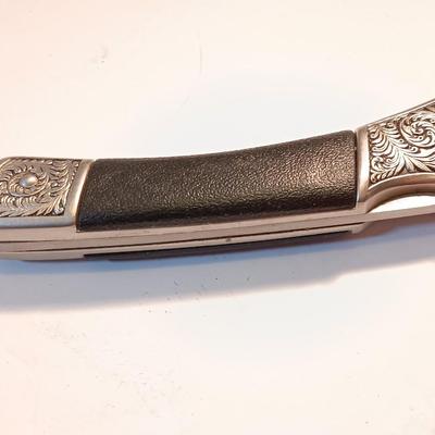 Beautiful MAXAM USA folding knife MFG in Taiwan Nat'l Headquarters