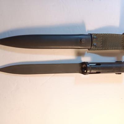 MILITARY ISSUED BELGIUM M1963 TUBULAR FN FAL TYPE C BAYONET & SCABBARD