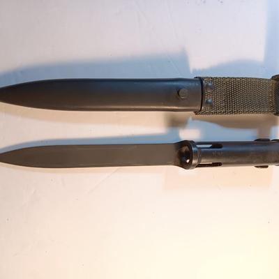MILITARY ISSUED BELGIUM M1963 TUBULAR FN FAL TYPE C BAYONET & SCABBARD