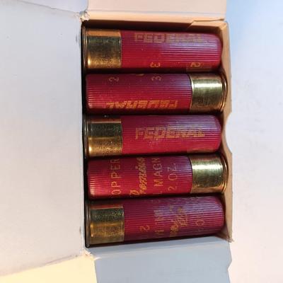 Federal 3" Magnum 12 gauge 2 oz. shot gun shells