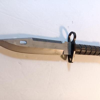 M9 PHROBIS III USA Tactical knife - no sheath
