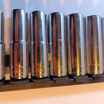 Husky 9 piece deep socket set SAE 1/2"