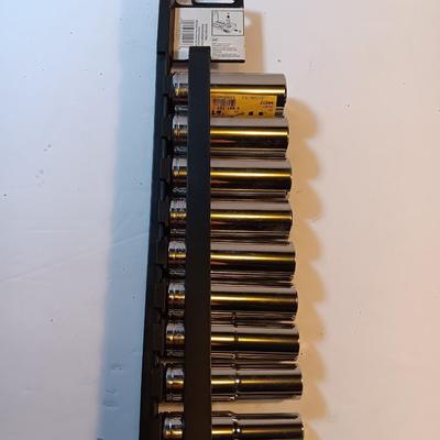 Husky 9 piece deep socket set SAE 1/2"