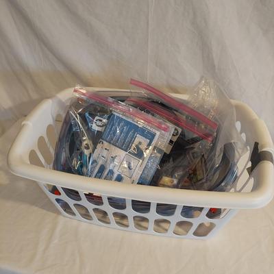 Beyblade Battle Tops and Motor Strike Beystadium Plus Bakugan Battle Game (B2-BBL)