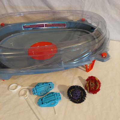 Beyblade Battle Tops and Motor Strike Beystadium Plus Bakugan Battle Game (B2-BBL)