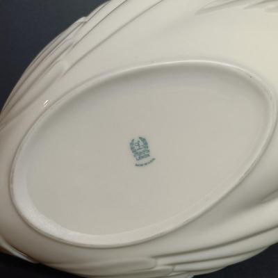 LOT 22K: Set of 3 Lenox Swan Centerpiece Bowls