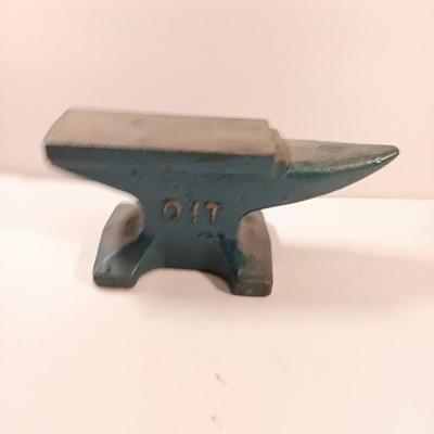 Adorable and Handy 6 lb steel anvil