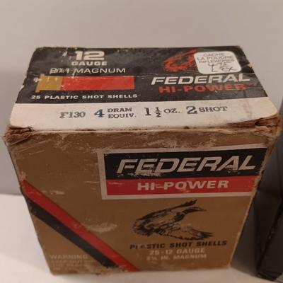 Federal Hi-Power and Federal Classic 12 Guage shotgun shells 50 shells total