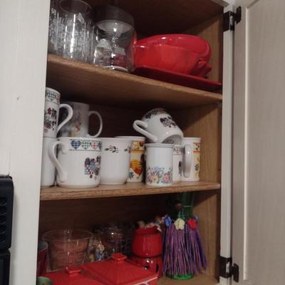 Assorted Kitchen Ware- Small Appliances, Serve Ware, Utensils etc (B)