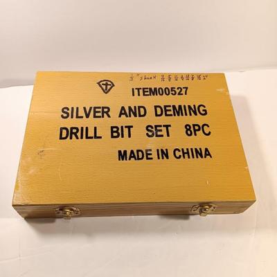 8-piece Silver and Deming Drill bit set in wooden box